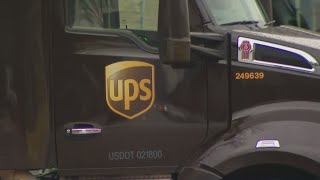 UPS hiring 8,000 workers in Chicago area for holidays