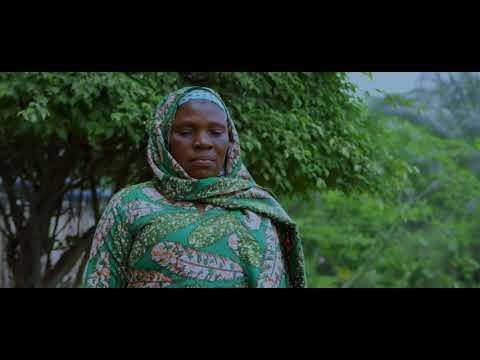 BrisB - 2G1C (Official Video) ft. Fuji