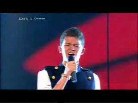 X Factor Martin live6 Can't help falling in love
