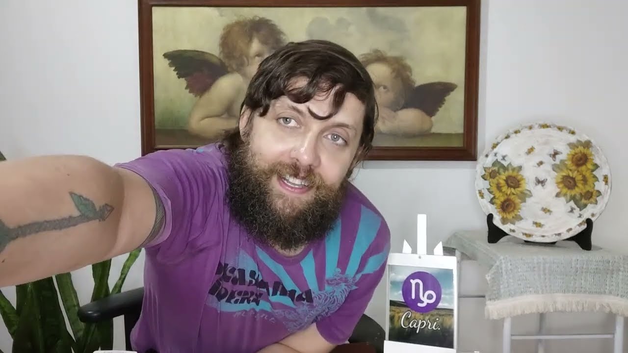 CAPRICÓRNIO ♑ CHEGOU A HORA DE SER MAIS FELIZ! ALGO "AQUECE SEU CORAÇÃO"