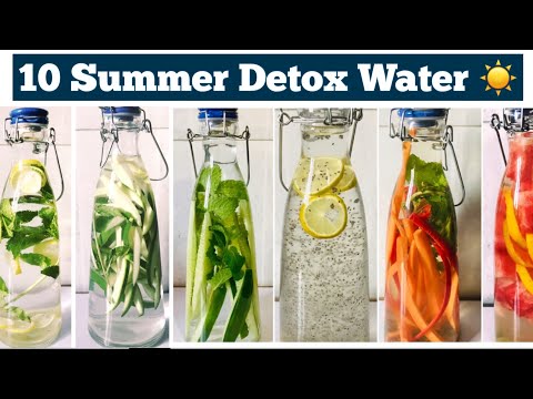 Detox Water with Superfoods: Does It Work?