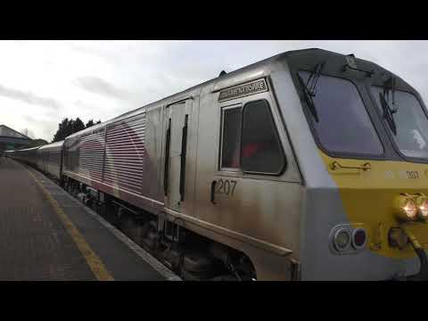 Irish Rail 201 Class Loco 207 + Enterprise Train + DVT 9001 - Dundalk (17/2/20)