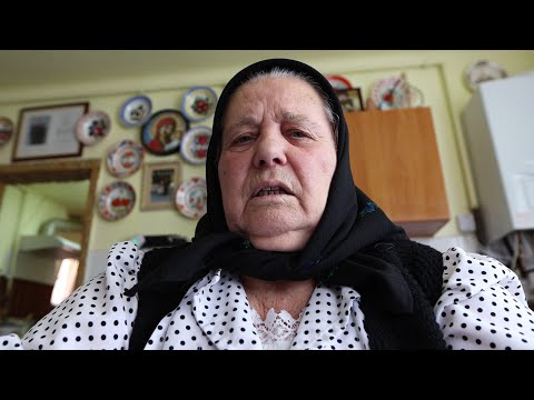 Bunica și vacanțele - MIRCEA BRAVO