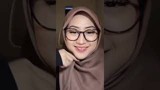 Download lagu Bigo live hijab girls live 102 version 2 mp3