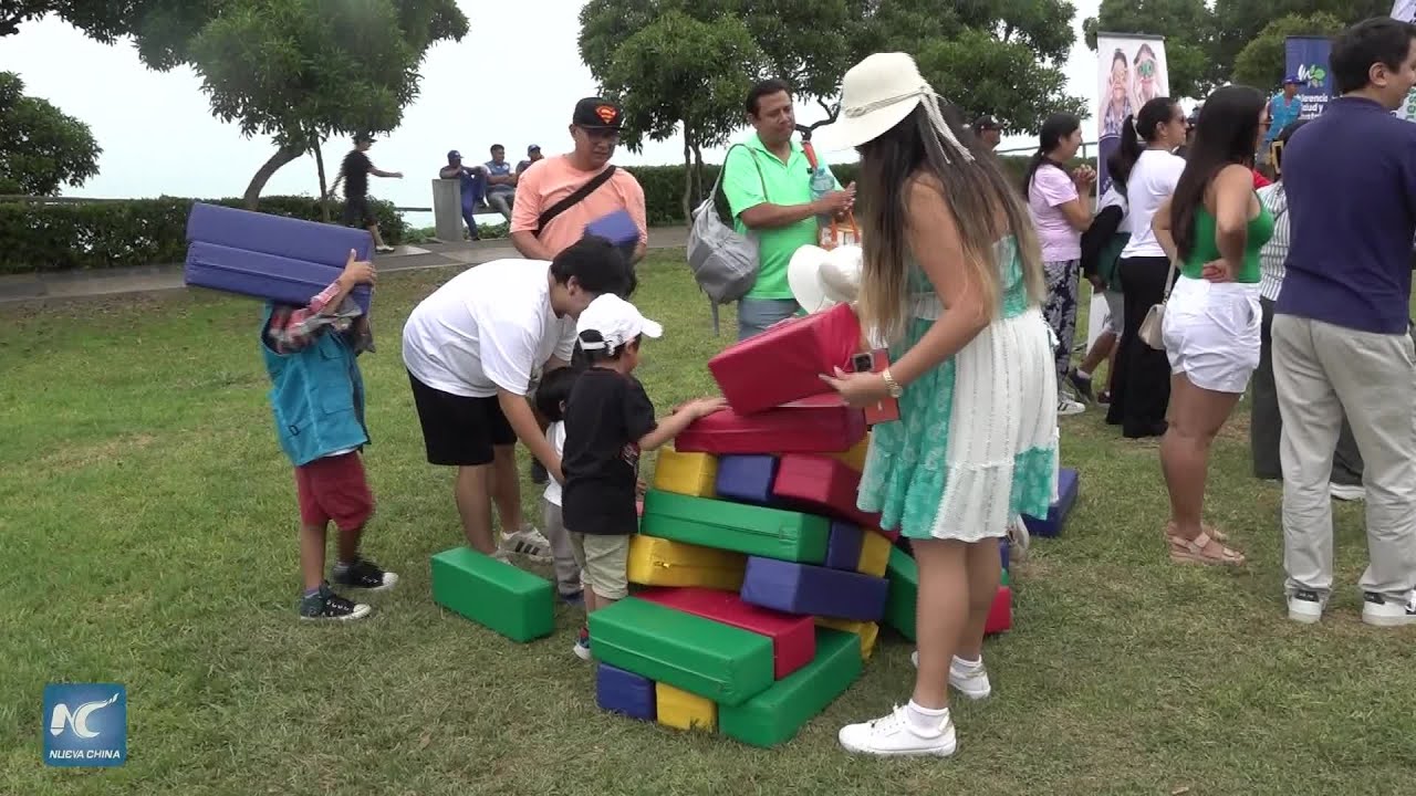 Celebran "Festival por la niñez peruana" con actividades recreativas y de salud en Lima