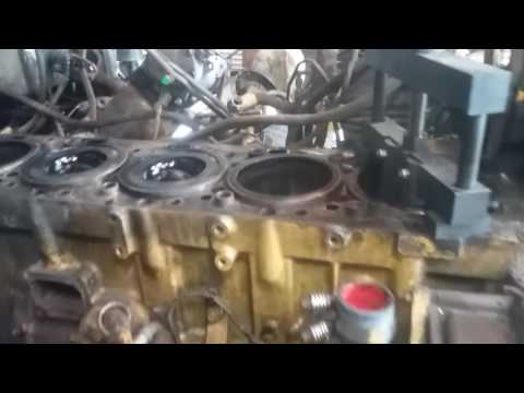 Caterpillar liner removal