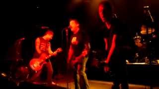 The Huntingtons - Rock 'N Roll Girl / Alison's the Bomb - NYC 6/15/13