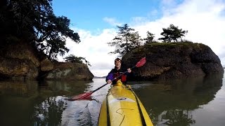 preview picture of video 'High Water Kayaking Around Ika Island'