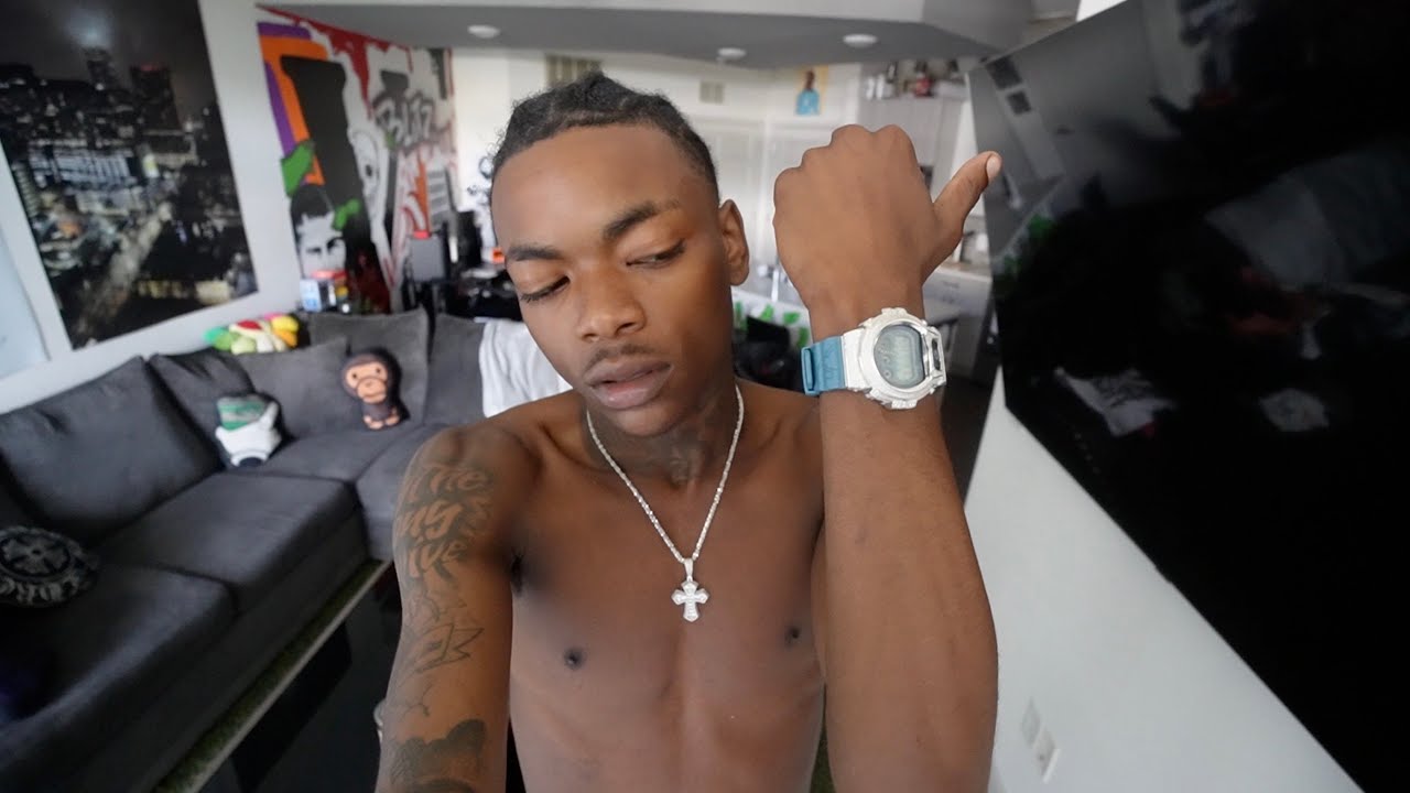 FINALLY ICED MY WRIST…