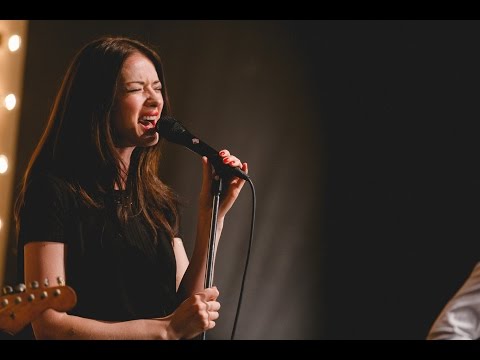 A. Le Coq Live Lounge - Ines - Äratatud hing