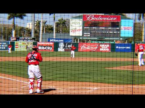 Michael Bowden throwing to Luis Exposito