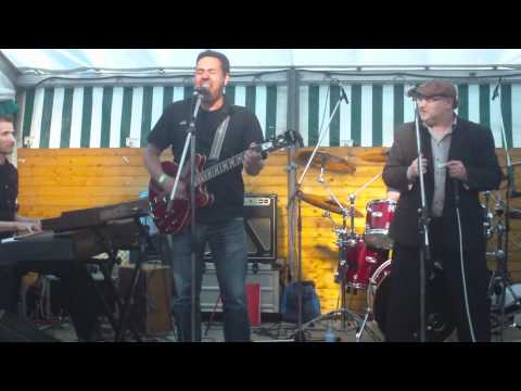 Blues in Zyfflich 2012 - Shuffle House Band mit Chris Kramer