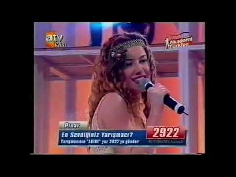 Pınar Aydın & Nil Karaibrahimgil - Gitme Yoksa /  Akademi Türkiye 2004