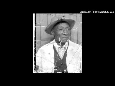 Angelo King - Roots Feat. Karl B (The Social Experiment MixTape)