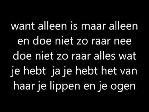 lil kleine verliefd op je moeder lyrics