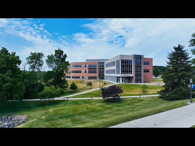 Thumbnail for video titled: Adult-Gerontology Acute Care Nurse Practitioner Track