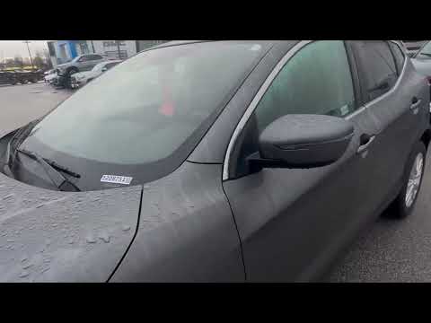 2020 Nissan Qashqai S