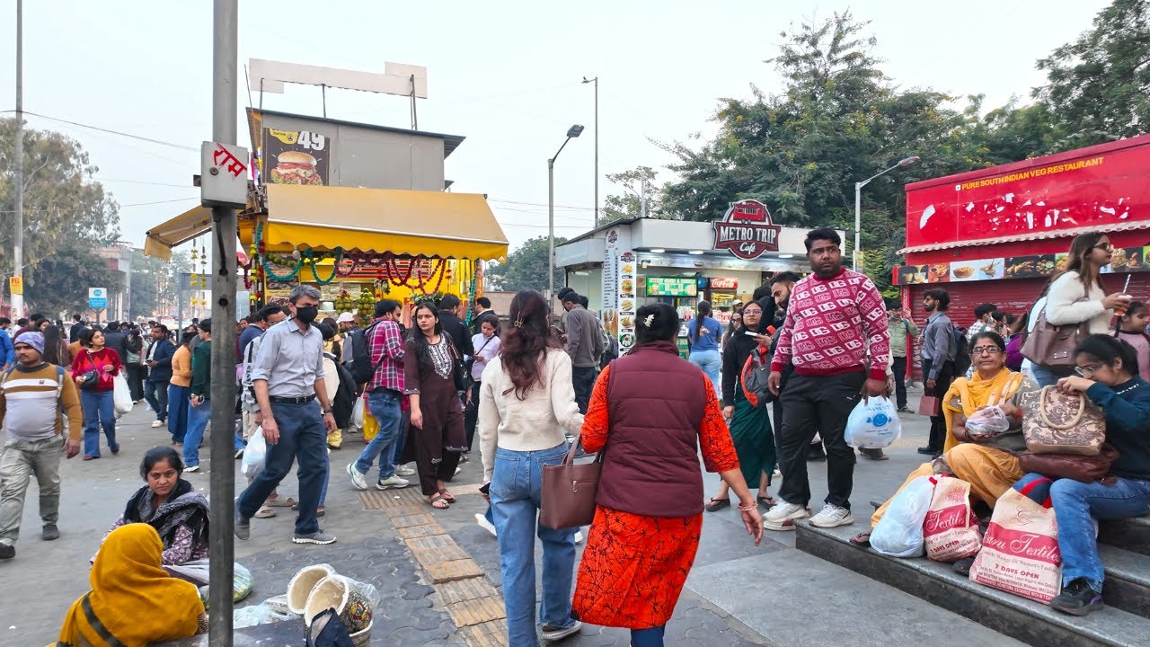 Immersive street-level walking tour through Delhi (Other 10), India, showcasing authentic urban landscapes, local architecture, and the vibrant atmosphere of the city's neighborhoods