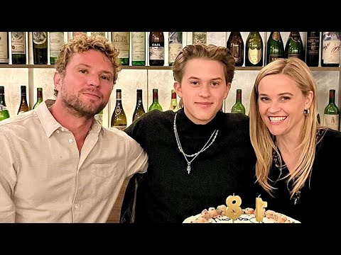 Reese Witherspoon REUNITES With Ryan Phillippe for Son's Birthday