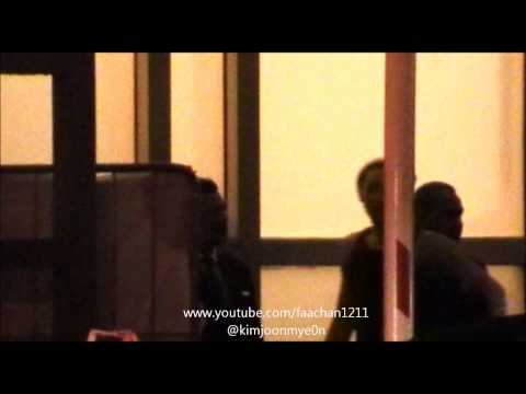 121123 EXO-M back to Ritz-Carlton Hotel after SMTOWN SG Concert
