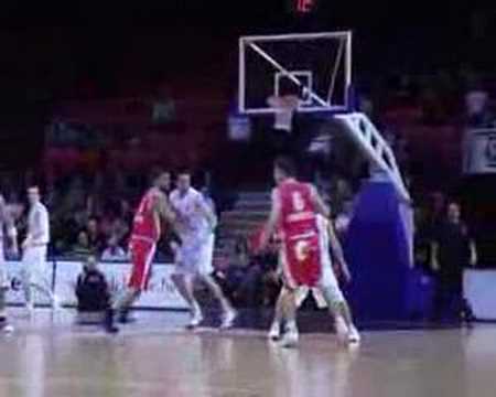 01 03-10-07 BvB BCO-Ninane - Veselin Petrovic opent de score