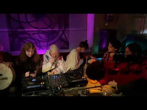 TESTFM + Изич: Заседание