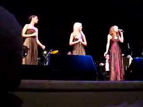 Three Graces perform "Dile" at Town Hall