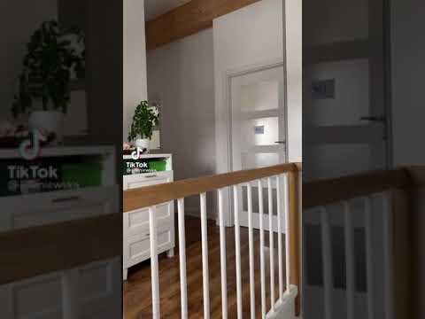 Who's video the best?