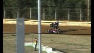 preview picture of video 'Bairnsdale Mini Sprints Title09 1'