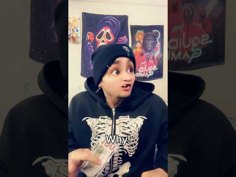 When mom gives sons friend money💀🤣#funnyshorts #comedy #shorts