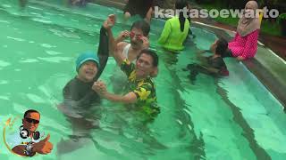 preview picture of video 'Kimannis Swimming Pool - Sari Ater 2013 (Original Audio)'