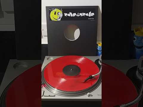 Rave 2 The Grave - Rave R14 - Show Me Love