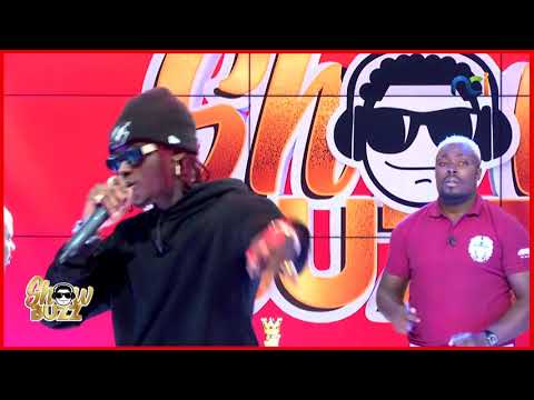 HIMRA en freestyle dans l'émission Showbuzz