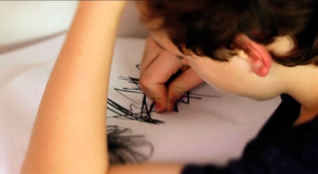 Uzticības tālrunis 116111 aicina neklusēt par vardarbību