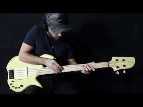 Lorita Miki Santamaria Signature Bass - Extreme Slap & Tapping Bass Solo