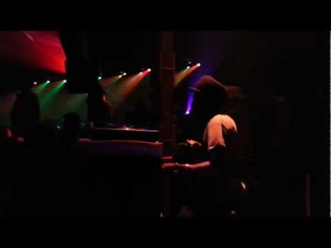 Aba shanti live sound system - Paris 31.03.2013 - Part 1/2