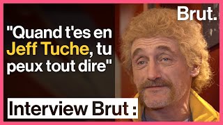 Download lagu Un jour avec Les Tuche mp3