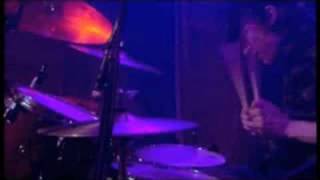 People In Planes - "Pretty Buildings" (Live)