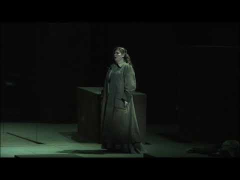 Le Trouvere 22 23 Acte III Anna Pirozzi  Leonora  D amor sull ali rosee 360px