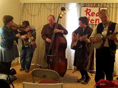 Red Hen String Band and Ruairidh Macmillan play Rock Andy at Folk Alliance 2010.MP4