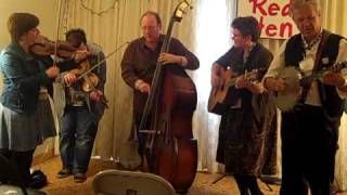 Red Hen String Band and Ruairidh Macmillan play Rock Andy at Folk Alliance 2010.MP4