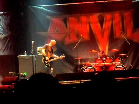 Anvil - Metal on metal live Sudbury May 18 2011