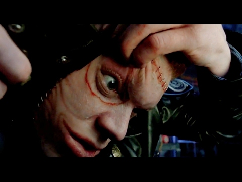 Gotham - Jerome engrapa su cara (joker) /subtitulos