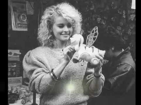 Iveta Bartošová-  Malý psík