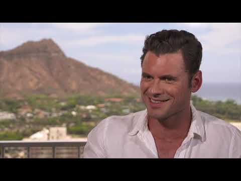 Adan Canto: 2 HEARTS