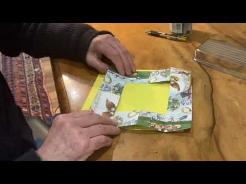 How to make a tetraflexagon