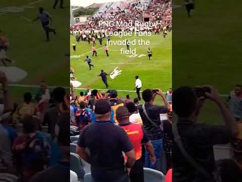 PNG Rugby Mad Fans invaded the field. #PNGPMXIII vs AUSPMXIII. #2023 #mad#fans#rugby