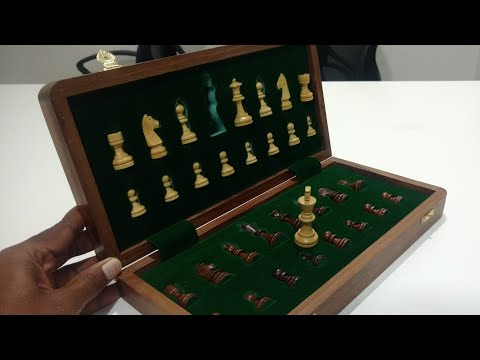 Craftgasmic folding magnetic wooden chess set