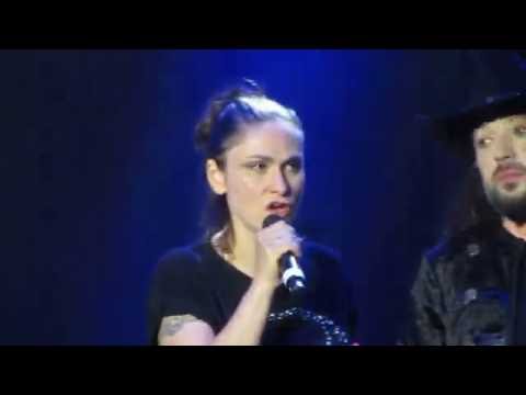 Lucie & Lenka Dusilová: Sen (Plzeň 17/06/2016)