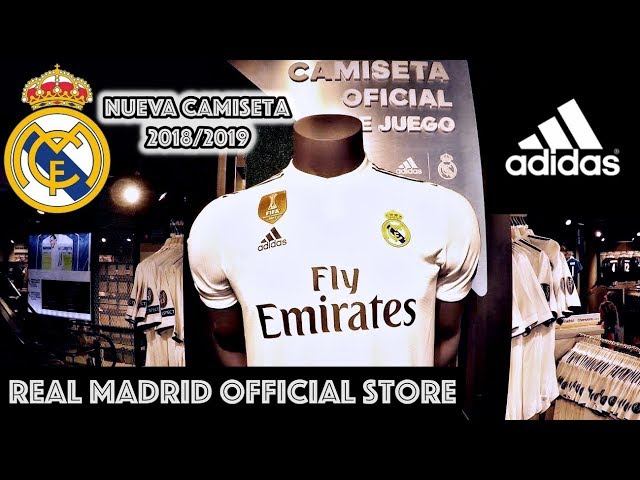 Vídeo relacionado con Cartera Oficial R Madrid Black & Gold | Diseño Deportivo en Negro con Escudo Dorado | Cierre de Velcro | Compartimentos para Tarjetas, Billetes y Monedas | Accesorio para Hombre o Niño Fan del Club